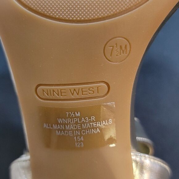 BRAND NEW NINE BLOCK HEEL OPEN TOE ADJUSTABLE BUCKLE ANKLE STRAP SANDAL - Picture 15 of 15